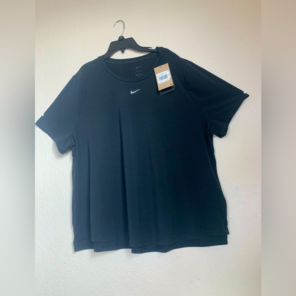 COPY - Women size 1X top Nike Dri fit